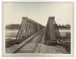 Wellington and Manawatu Railway Company bridge over the Manawatu River