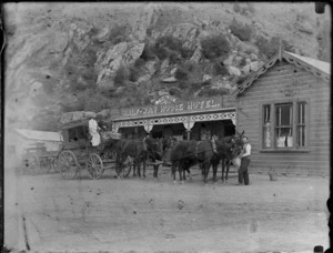 Stagecoach in front of the T W Holden Half-Way House Hotel, Cromwell, Otago District