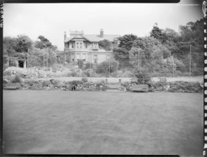 Home and grounds, probably of Mr B Sutherland, Homewood, Karori, Wellington
