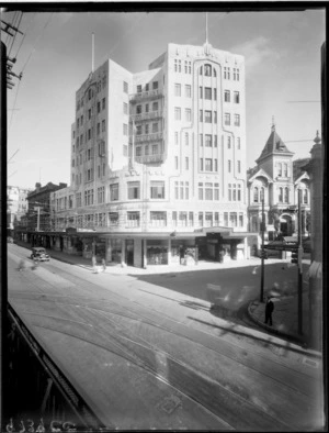 Hotel St George corner, intersection of Willis, Manners and Boulcott streets, Wellington