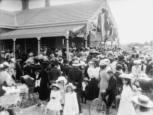 Crowd gathered for the opening of the Public Hospital in Stratford