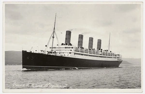 The ship Aquitania