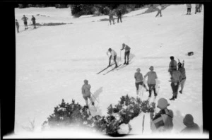 Group of unidentified skiers, Hermitage, Mount Cook National Park, Canterbury Region