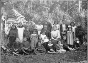 Children and teachers from Okoha Native School