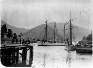 Sailing ships, Brownlee's wharf, Havelock