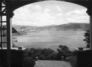 Oriental Bay, Wellington, from 15 Grass Street