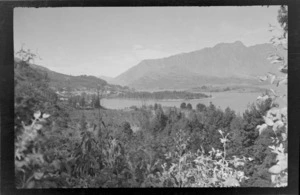 View of Queenstown, Lake Wakatipu and The Remarkables, Queenstown-Lakes District