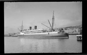 Passenger ship at Wellington wharf