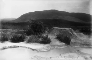 Thermal pool, Waiotapu Valley - Photograph taken by George Dobson Valentine