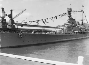 Battlecruiser HMS Renown in Wellington Harbour during the visit of the Duke and Duchess of York