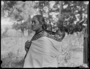 Ene Hemo Keremeneta Ramekakere Taituha with her son Whanake Taituha