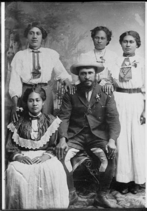 Rua Kenana and four of his wives, Opotiki