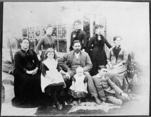 Martin family, 17 Manners Street, Wellington