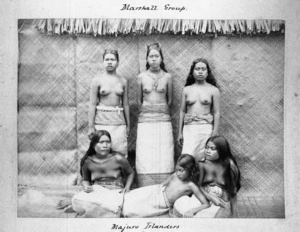 Andrew, Thomas, 1855-1939 :Majuro Islanders