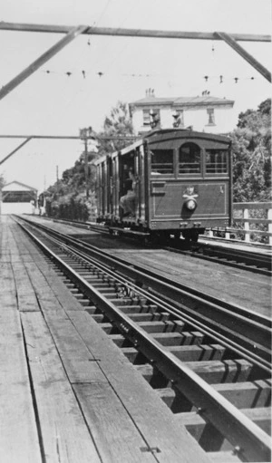 Cable car and tracks, Kelburn