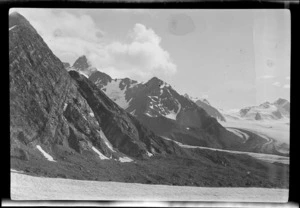 Mountains and glaciers including the Godley Glacier on right, Southern Alps