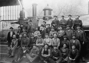 Railways staff responsible for fitting the Westinghouse brakes at the Petone workshops