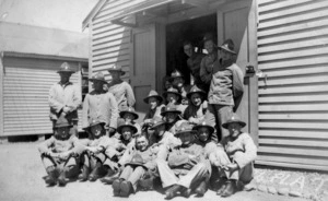 Group outside Hut 394, Trentham Camp