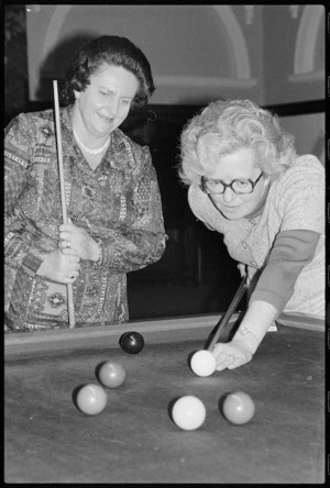 Dorothy Jelicich and Mary Batchelor playing pool at Parliament