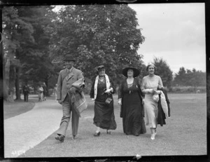 Visitors to Trentham Racecourse, Upper Hutt