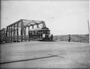 Tram crossing Dublin Street bridge in Wanganui