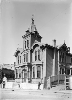 House/YWCA hostel on Boulcott Street, Wellington