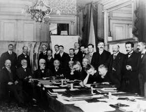Group at the 1st Solvay Conference on physics, Brussels, Belgium - Photograph taken by Benjamin Couprie