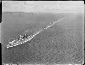 Ship HMS Howe off Coromandel, with destroyer escorts astern