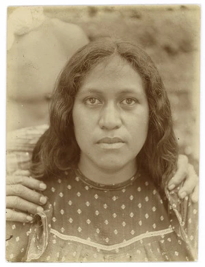 Silina, a woman of Noatau, Rotuma