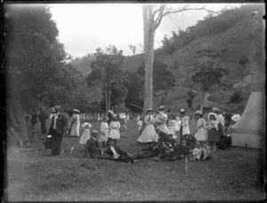 Picnic scene at Waitati, in the 1900s