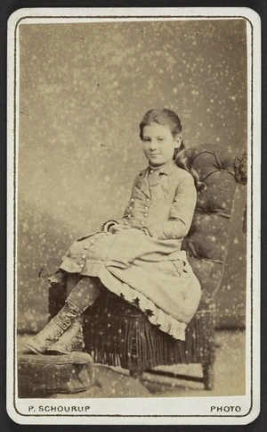 Schourup, Peter, 1837-1887: Portrait of unidentified young girl