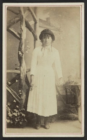 Shailer, George William (Palmerston North) 1848-1918 :Portrait of unidentified woman