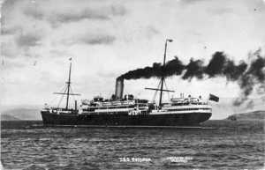 Aldersley, David James 1862-1928 (Photographer) : Ship Rotorua