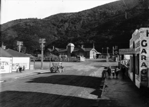 Lower Hutt, including Lower Hutt railway station