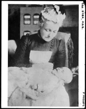 Katherine Mansfield's grandmother Margaret Isabella Dyer holding Mansfield's baby sister Gwendoline Beauchamp