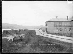 Cliff Street, Raglan, 1910 - Photograph taken by Gilmour Brothers
