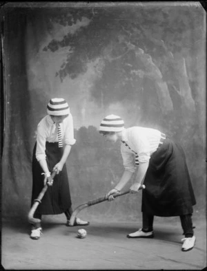 Members of the Hawkes Bay ladies hockey team