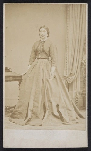 Webster, Hartley (Auckland) fl 1852-1900 :Portrait of unidentified Maori woman
