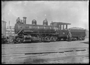 Oa Class steam locomotive NZR 457, 2-8-0 type.