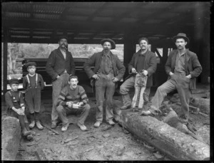 Group at sawmill, Akatarawa