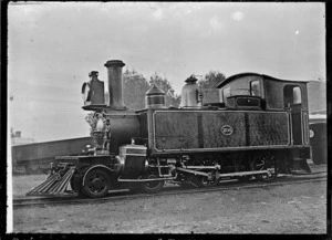 La Class steam locomotive, NZR 205, 4-4-0T type.