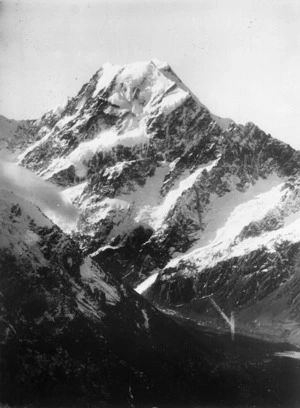 Photograph of Mount Cook (Aorangi)