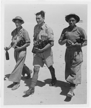 Members of the Maori Battalion with beer, El Amariya transit camp, Egypt