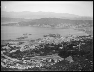 Wellington city and harbour, looking east from Tinakori Hill