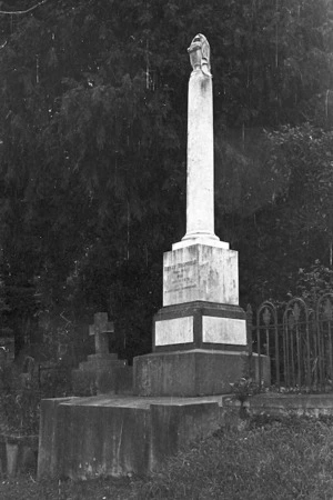 Grave of Henry Blundell, plot 5208, Bolton Street Cemetery