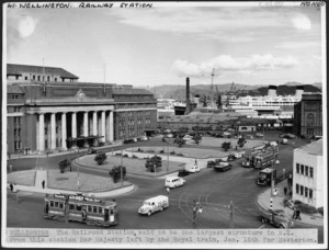Wellington Railway Station, and Bunny Street