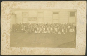 Pupils and teachers in front of the Emerson Street Free School, Napier