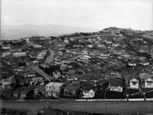 Part 3 of a 4 part panorama looking over the suburb of Brooklyn, Wellington