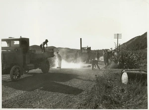 Creator unknown :Photograph of workers sealing the Paekakariki-Paraparaumu road