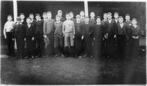 Stout, Robert (Dr), 1882-1959 :Boys from the Terrace School, Wellington